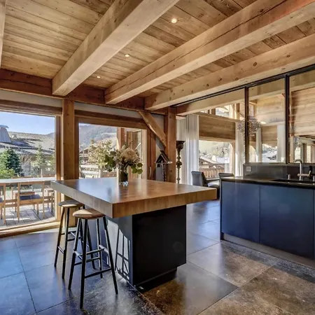 Private Chalet, Home!